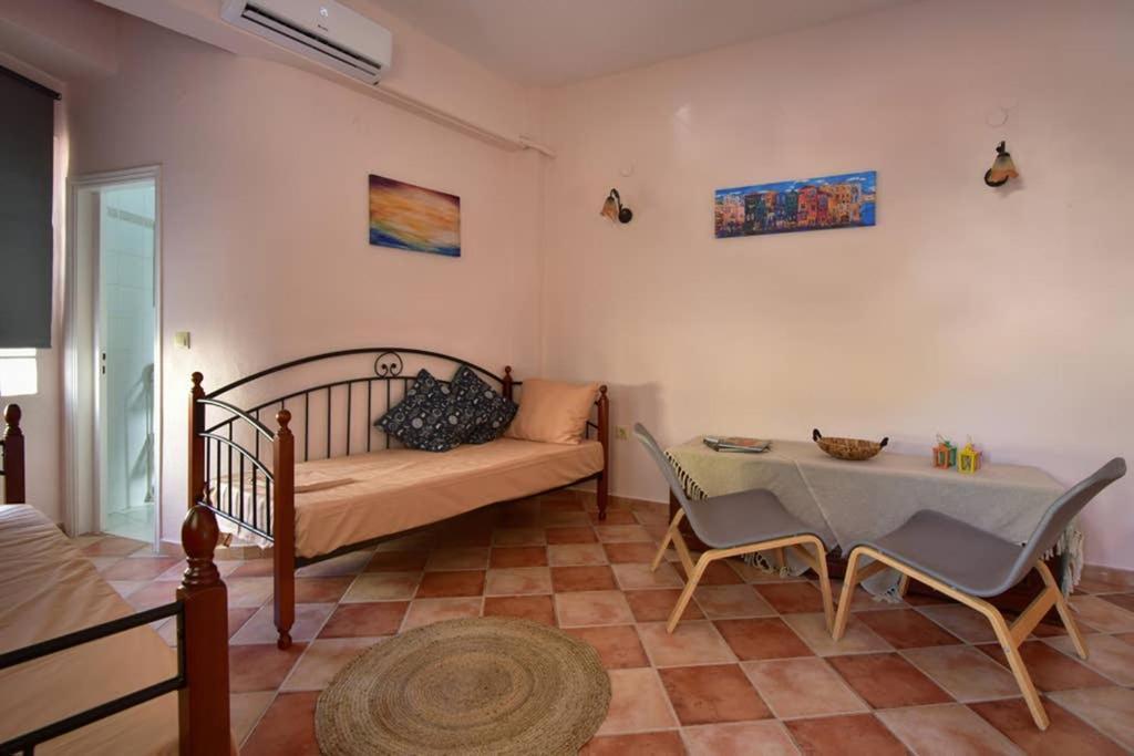 Nafsikas Apartment - Ipsos Beach Ngoại thất bức ảnh